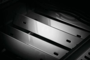 Газовый гриль Napoleon, Роуг Про 425 (Rogue PRO 425) (стальной, с ИК горелкой 3/3)